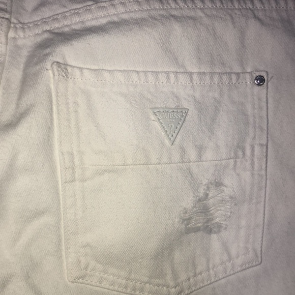 GUESS white boy fit ripped jeans - Picture 5 of 6